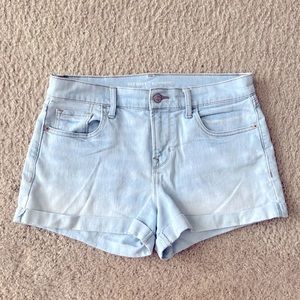 Old Navy Light Wash Boyfriend Jean Shorts